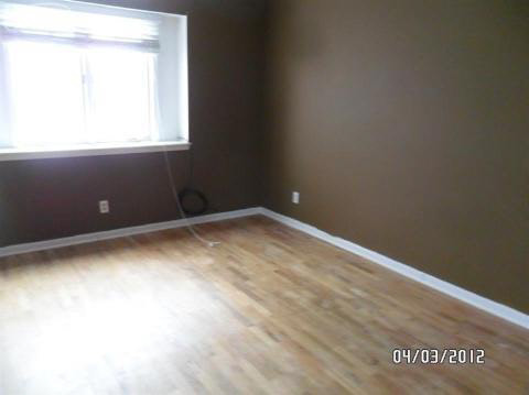 6545 Kings Pointe Road Grand Blanc, MI 48439 - Photo 15 of 19 20229884-14.JPG