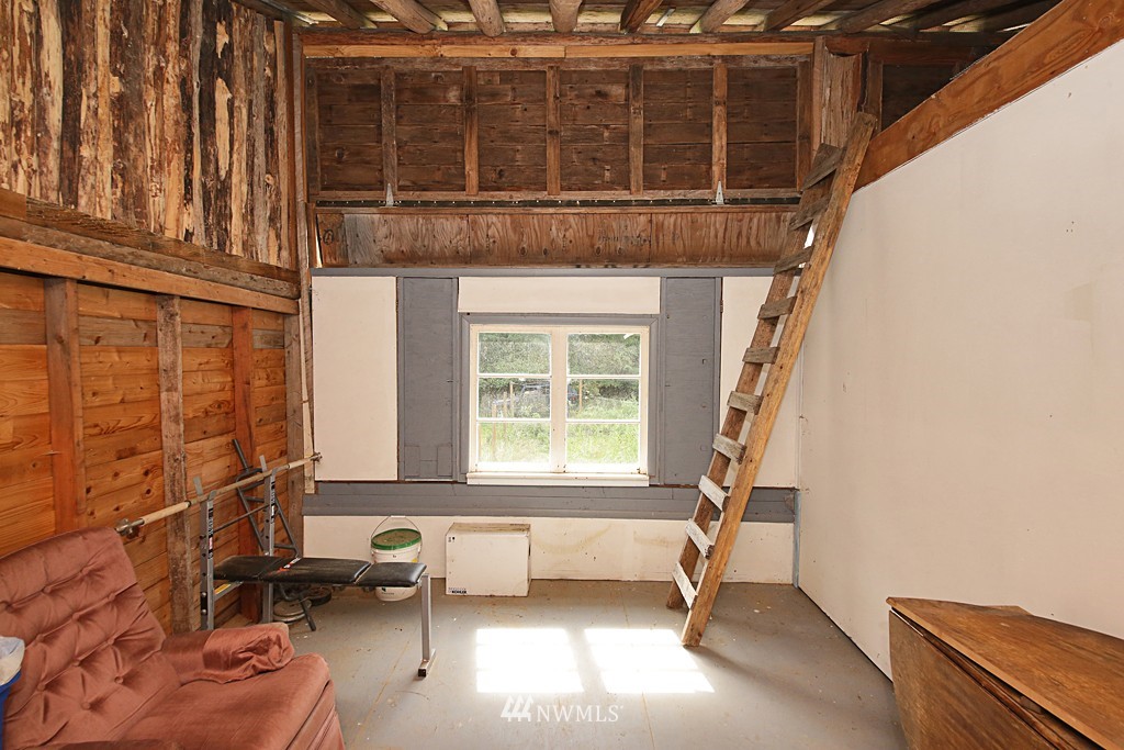 5401 Langley Road Langley, WA 98260 - Photo 5 of 15 Gallery Image 5
