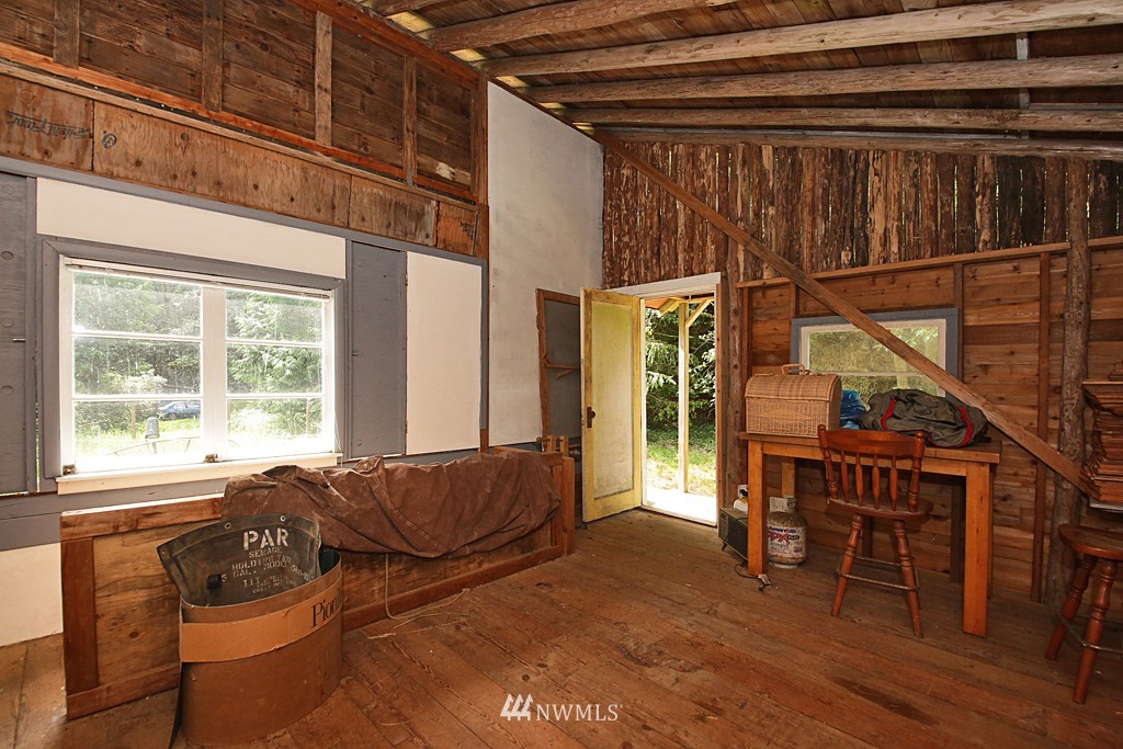 5401 Langley Road Langley, WA 98260 - Photo 6 of 15 Gallery Image 6