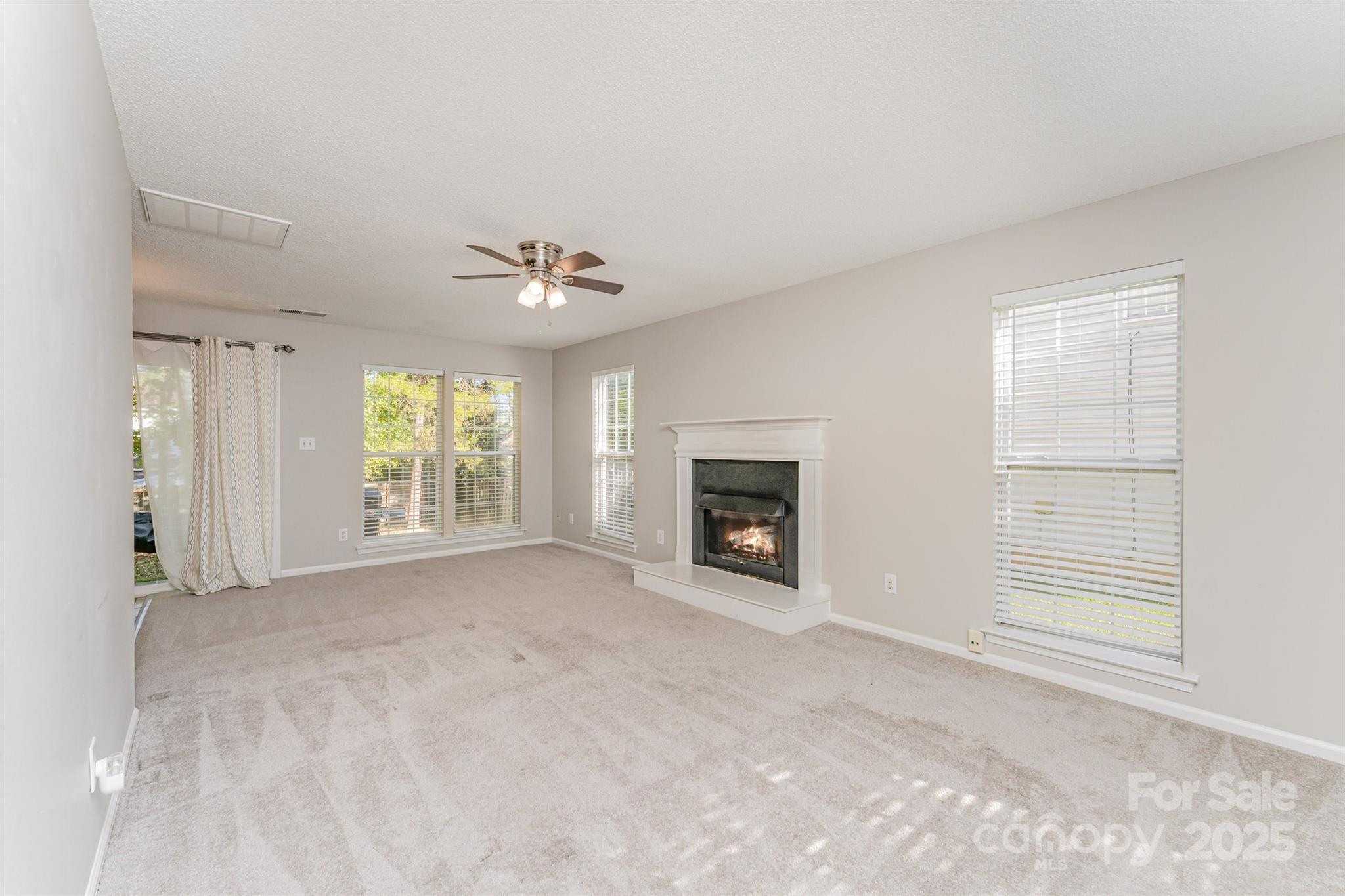 1909 Safflower Circle Charlotte, NC 28262 - Photo 5 of 22