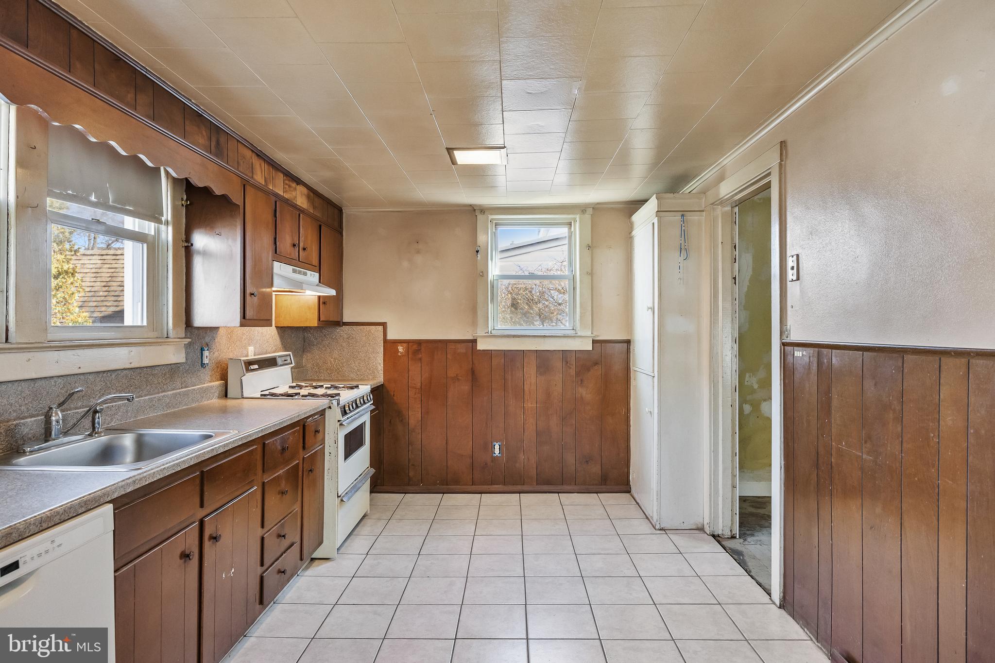 319 Taylor Street Riverside, NJ 08075 - Photo 15 of 27