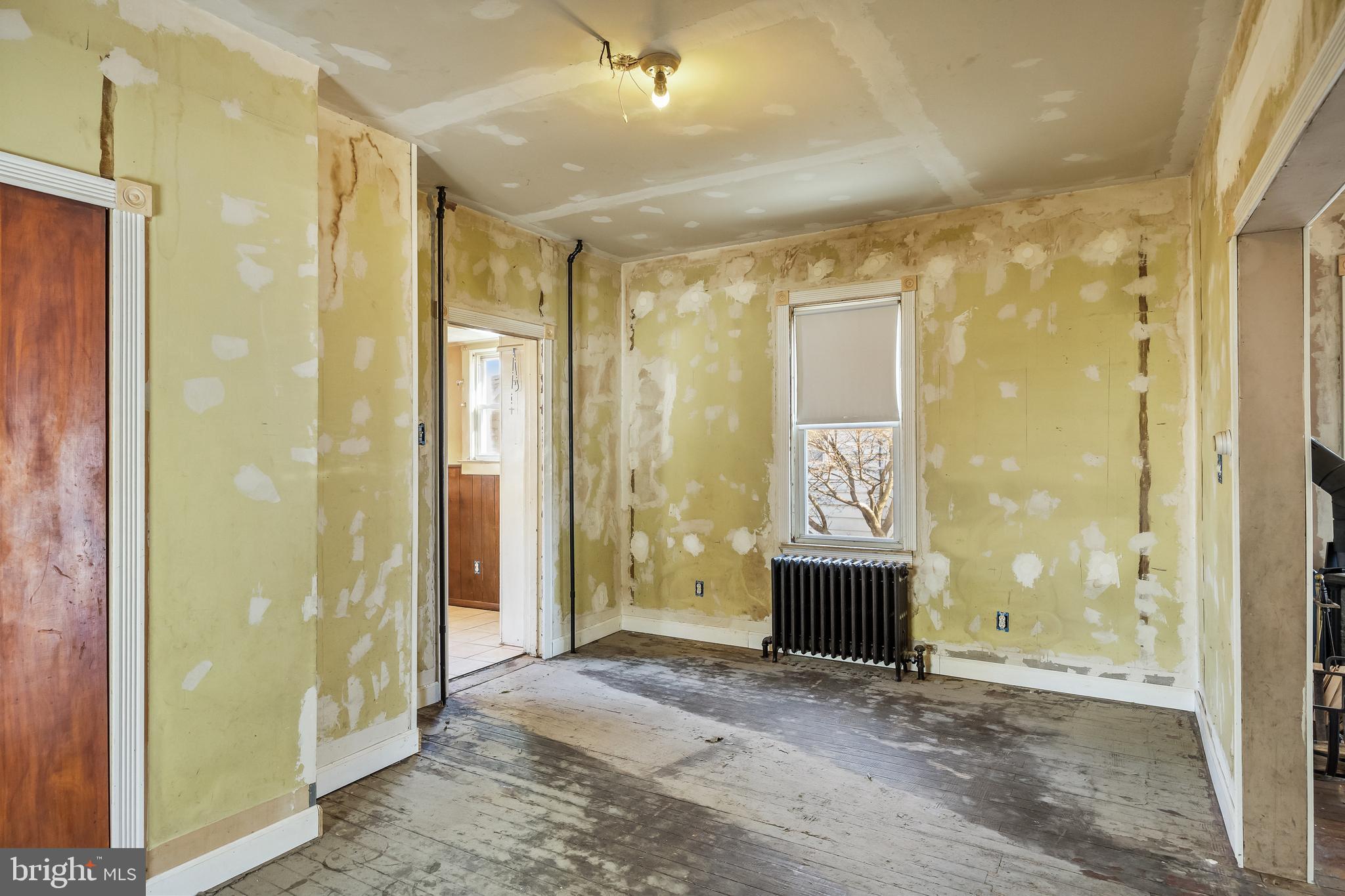 319 Taylor Street Riverside, NJ 08075 - Photo 10 of 27