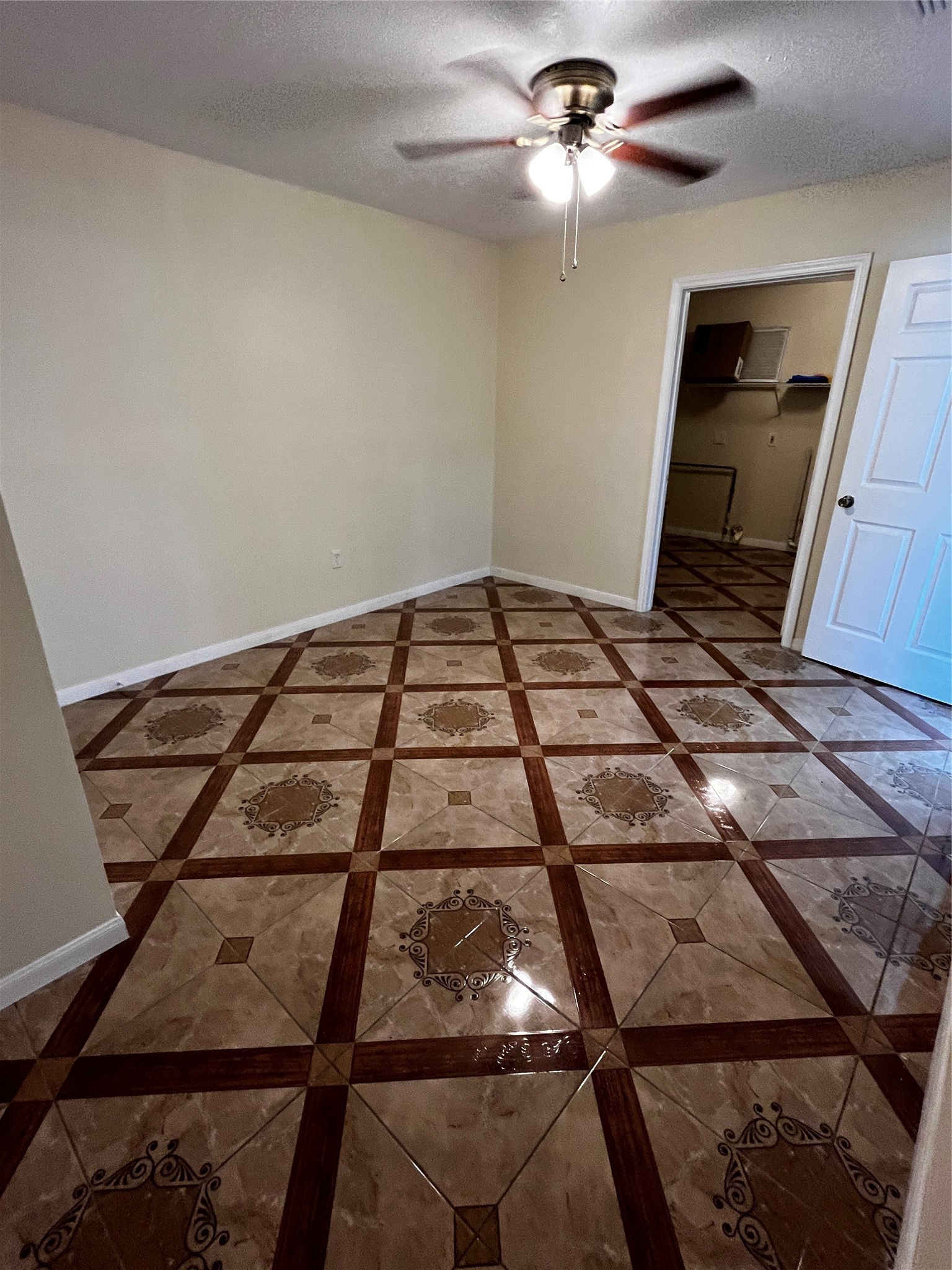 3163 Roe Drive Houston, TX 77087 - Photo 31 of 47