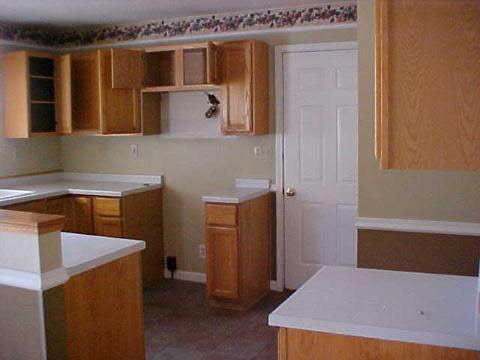 980 Plank Road Dundee, MI 48131 - Photo 4 of 10 670467-3.JPG