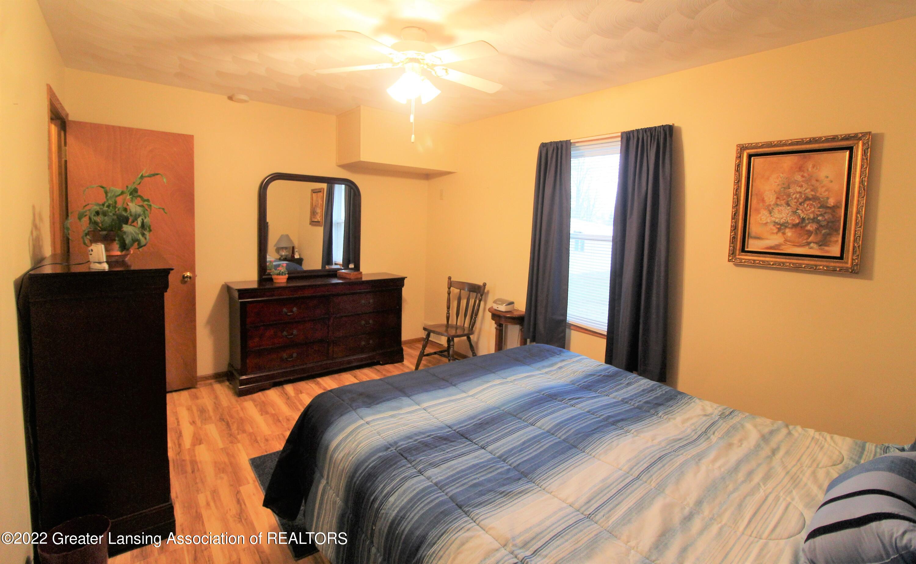 407 West Townsend Road St. Johns, MI 48879 - Photo 12 of 29 IMG_3677