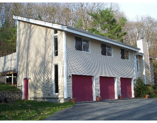 721 Middleton Road North Andover, MA 01845 - Photo 18 of 18 Gallery Image 18