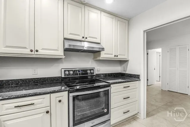 $350,000 | 1345 Lavon Avenue, Savannah, GA 31406