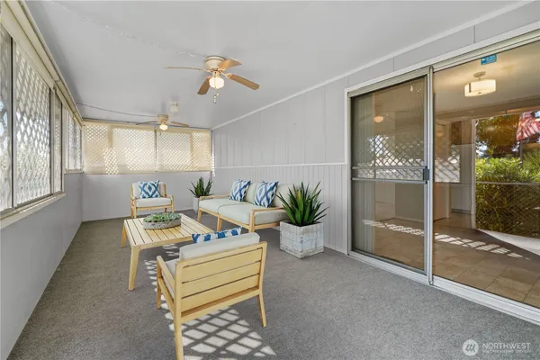 $149,950 | 359 7th Street Southeast, Unit 2, Puyallup, WA 98372