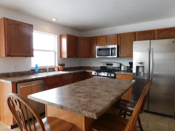 $349,000 | 538 Scotts Army Trail, Belvidere, IL 61008