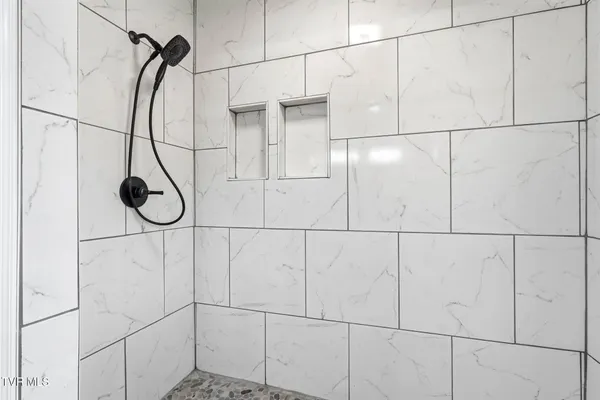 $280,000 | 68 Harold Cemetery Road, Greeneville, TN 37745