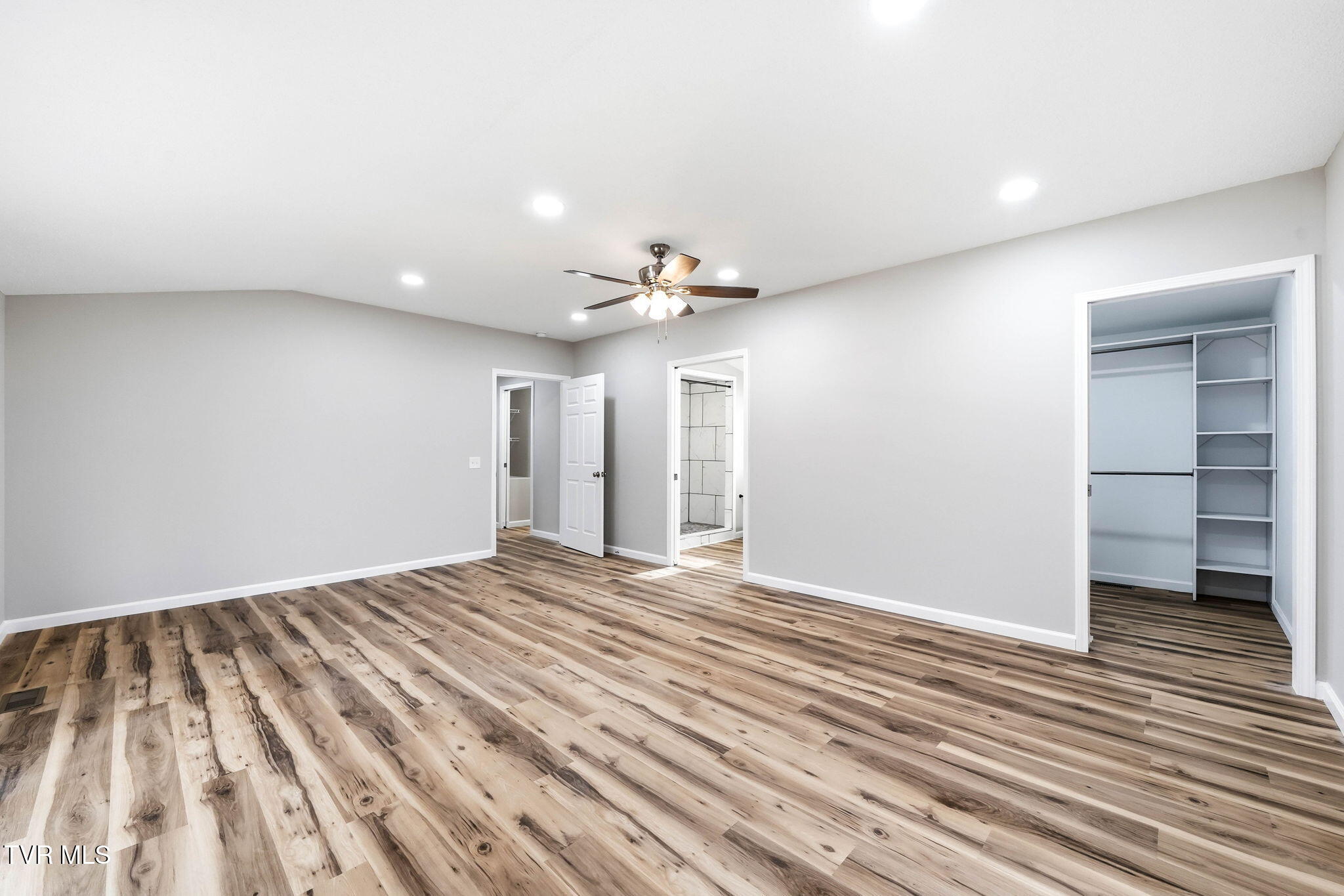 68 Harold Cemetery Road Greeneville, TN 37745 - Photo 17 of 27 11-web-or-mls-68 Harold Cemetery Rd-19