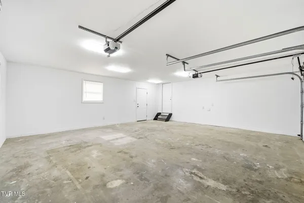 $280,000 | 68 Harold Cemetery Road, Greeneville, TN 37745