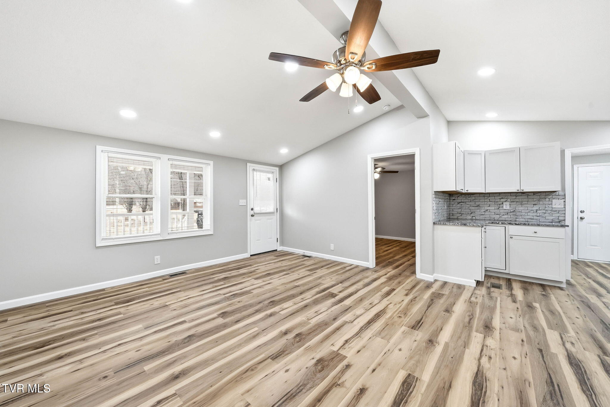 68 Harold Cemetery Road Greeneville, TN 37745 - Photo 4 of 27 25-web-or-mls-68 Harold Cemetery Rd-7