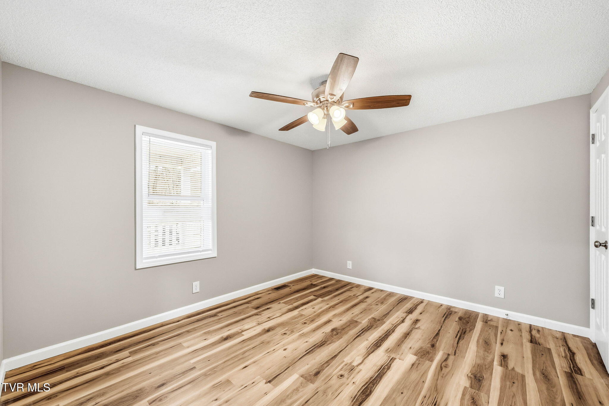 68 Harold Cemetery Road Greeneville, TN 37745 - Photo 8 of 27 8-web-or-mls-68 Harold Cemetery Rd-16