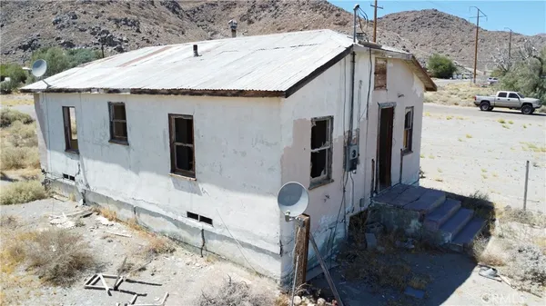 $25,000 | 82317 5th Street, Trona, CA 93562