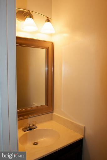 2268 Cartbridge Road Falls Church, VA 22043 - Photo 13 of 22 Bath