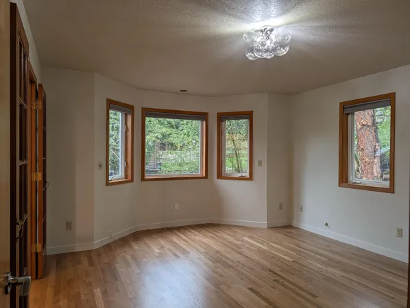 $743,000 | 795 Southeast Greenhill Road, Pullman, WA 99163