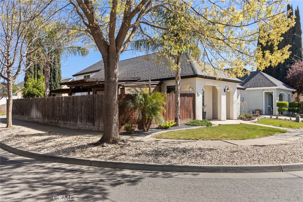 1813 Devonshire Drive Chico, CA 95928 - Photo 22 of 38