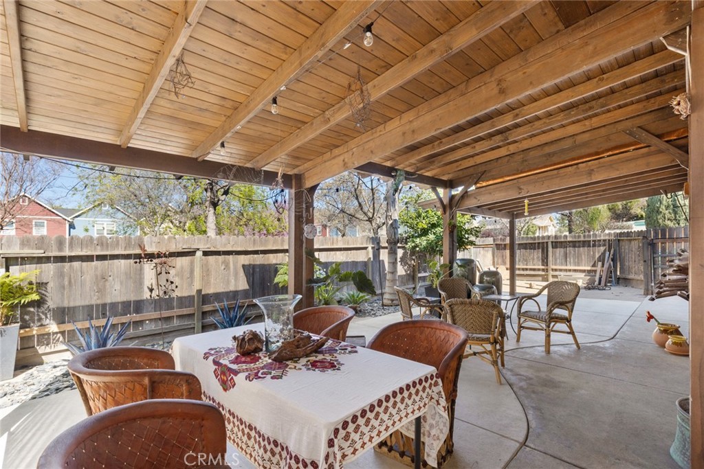 1813 Devonshire Drive Chico, CA 95928 - Photo 26 of 38