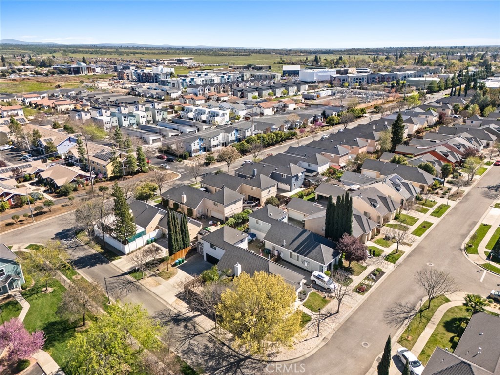 1813 Devonshire Drive Chico, CA 95928 - Photo 32 of 38