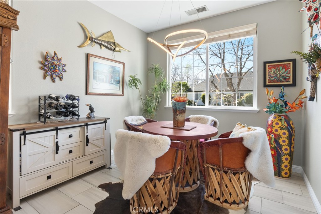 1813 Devonshire Drive Chico, CA 95928 - Photo 9 of 38