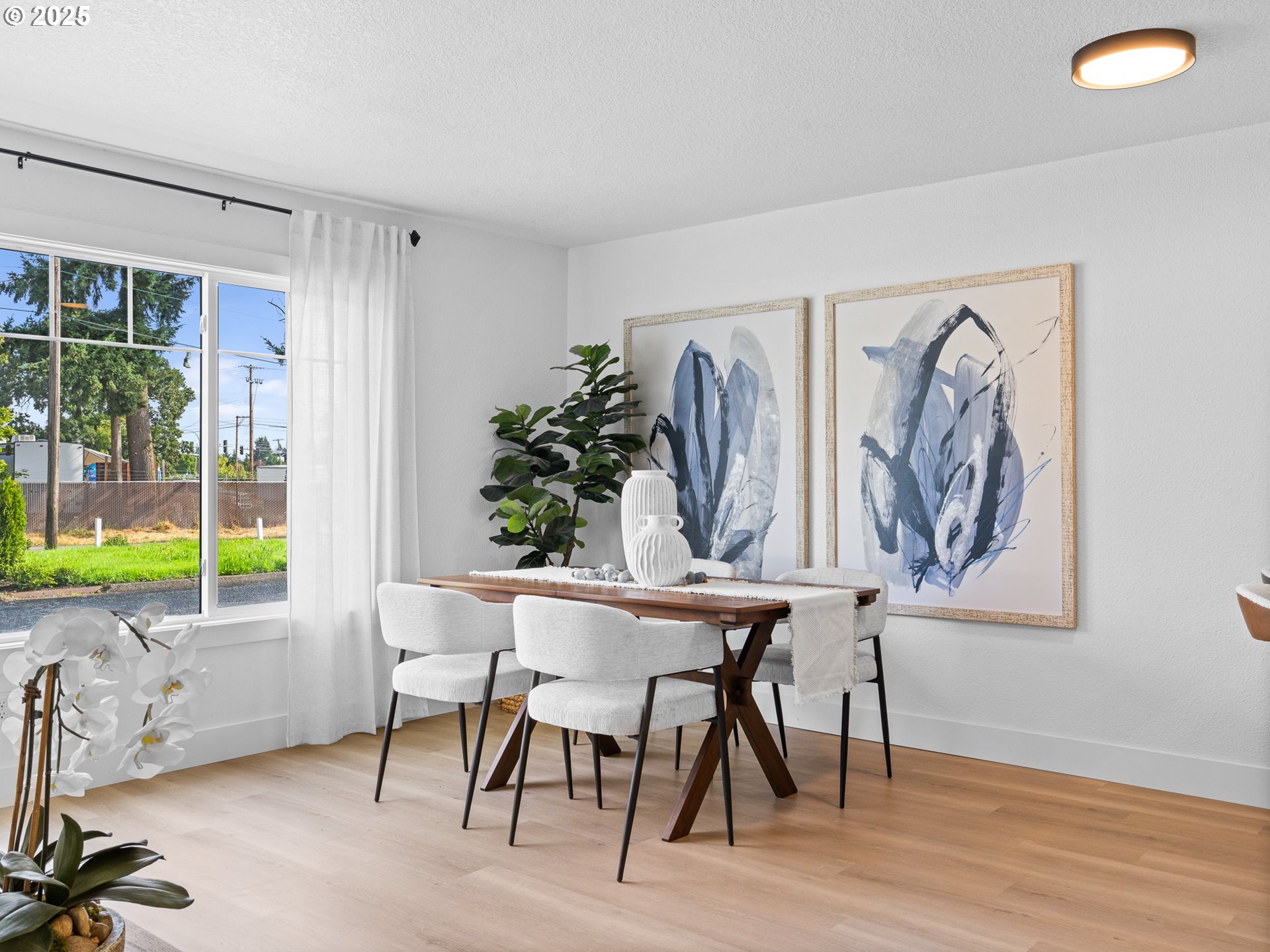 10701 Northeast 59th Street Vancouver, WA 98662 - Photo 8 of 16 a view of a livingroom with furniture and window