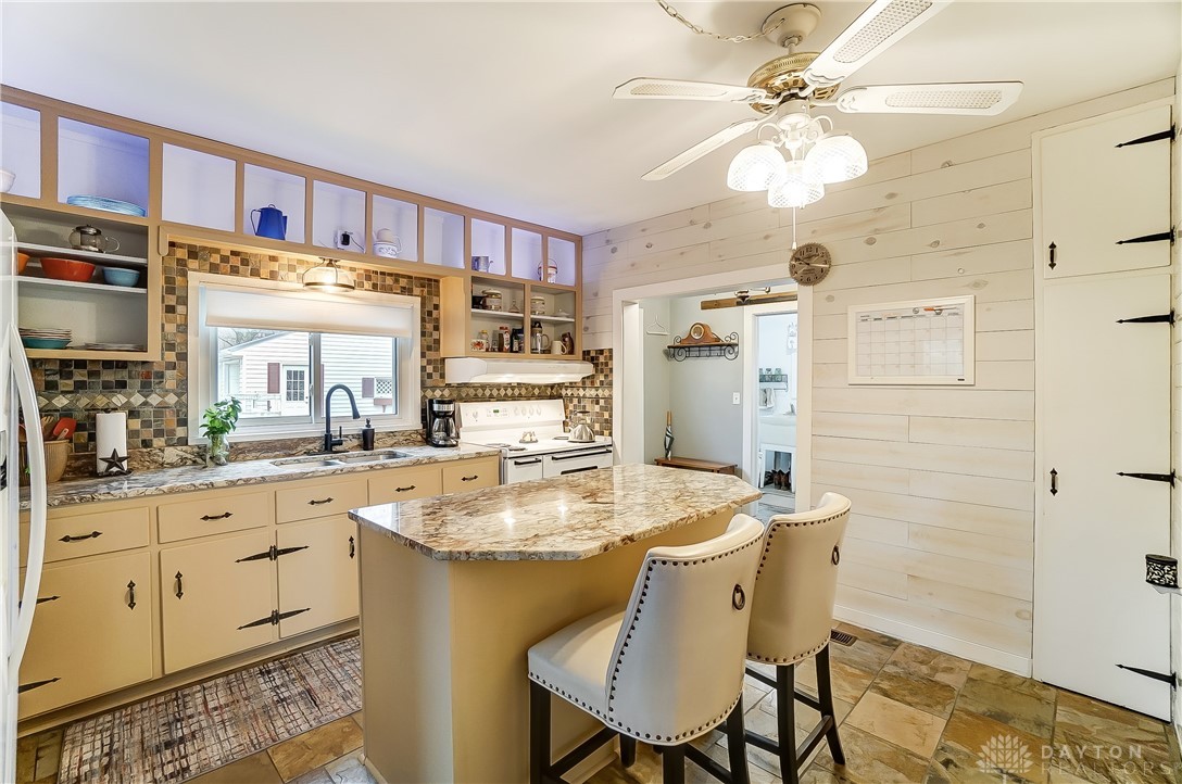 8432 Bunnell Hill Road Springboro, OH 45066 - Photo 13 of 45 Gallery Image 13