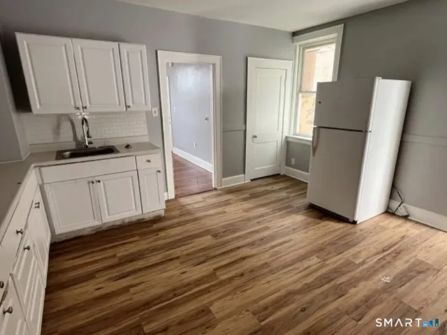 $1,495 | 14 Portland Street, Middletown, CT 06457