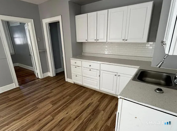 14 Portland Street Middletown, CT 06457 - Photo 3 of 7