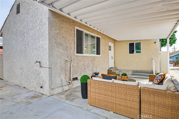 $899,900 | 2037 South 3rd Street, Alhambra, CA 91803