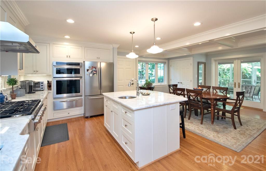 815 Burnley Road Charlotte, NC 28210 - Photo 13 of 31 Gallery Image 13