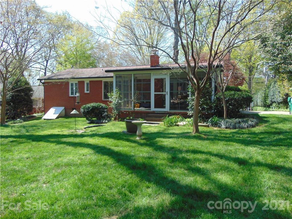 815 Burnley Road Charlotte, NC 28210 - Photo 29 of 31 Gallery Image 29