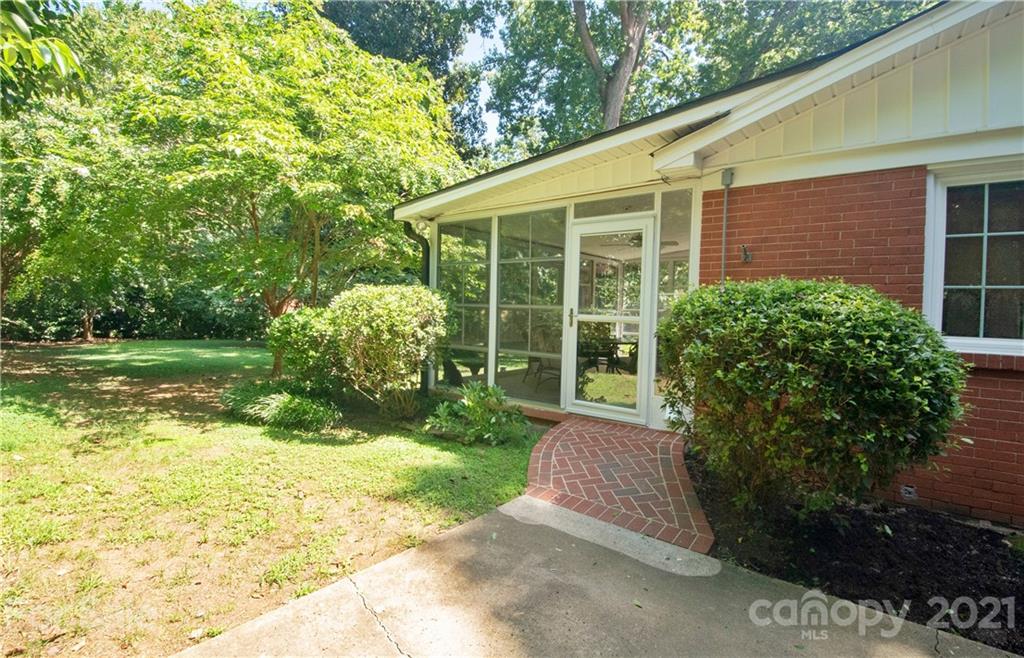 815 Burnley Road Charlotte, NC 28210 - Photo 31 of 31 Gallery Image 31