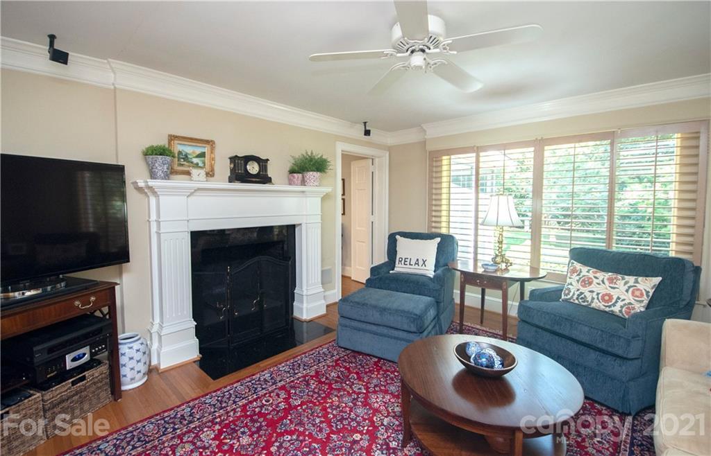 815 Burnley Road Charlotte, NC 28210 - Photo 8 of 31 Gallery Image 8