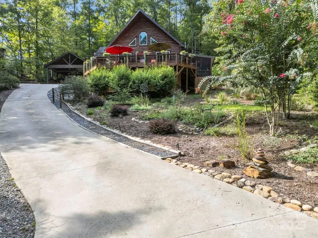 $598,990 | 131 Blue Gill Drive, Lake Lure, NC 28746