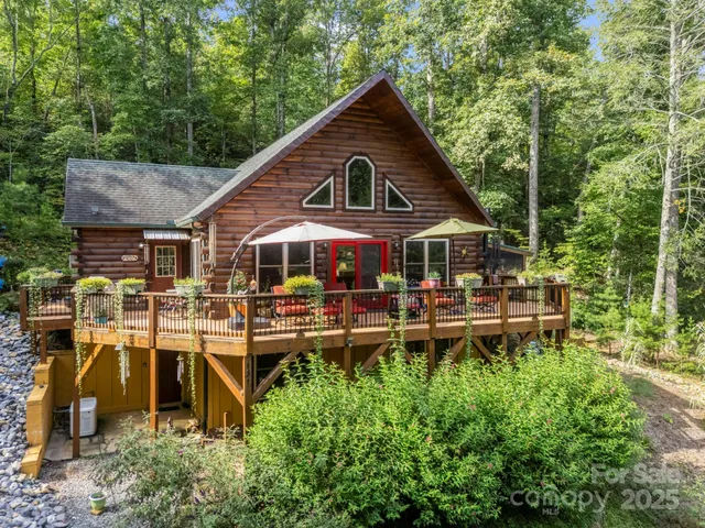 $598,990 | 131 Blue Gill Drive, Lake Lure, NC 28746