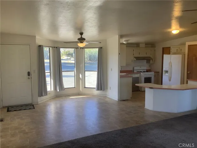 $339,500 | 2830 Phelan Road, Phelan, CA 92371