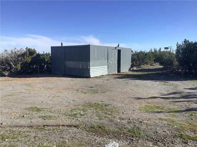 $339,500 | 2830 Phelan Road, Phelan, CA 92371