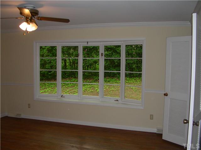 4905 Baylor Court Raleigh, NC 27609 - Photo 5 of 6