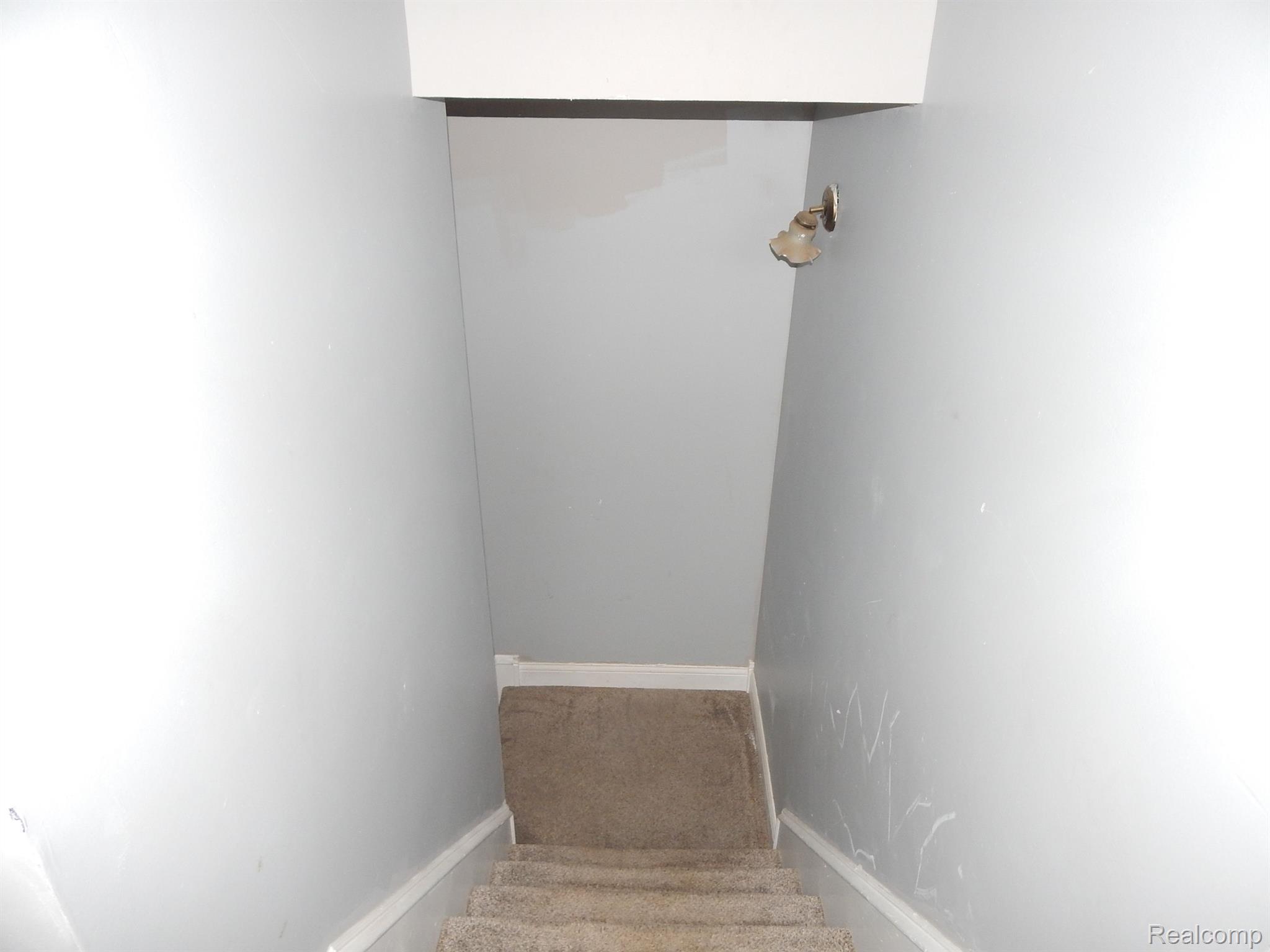 12686 Wilkes Road Yale, MI 48097 - Photo 21 of 27 Gallery Image 21