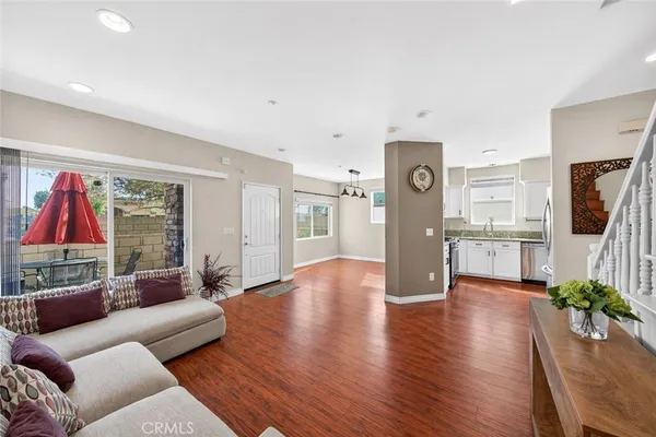 $929,000 | 4842 Sapphire Way, Cypress, CA 90630