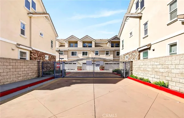 $929,000 | 4842 Sapphire Way, Cypress, CA 90630