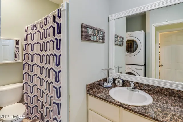 $2,670 | 1229 Century Oaks Drive, Unit A, Gulfport, MS 39507