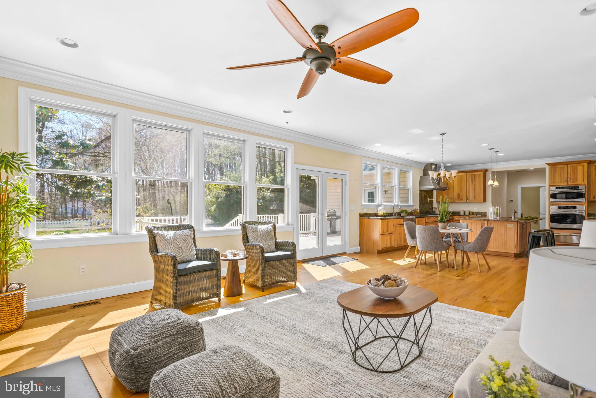 1109 Cherry Point Road West River, MD 20778 - Photo 14 of 65 Family room