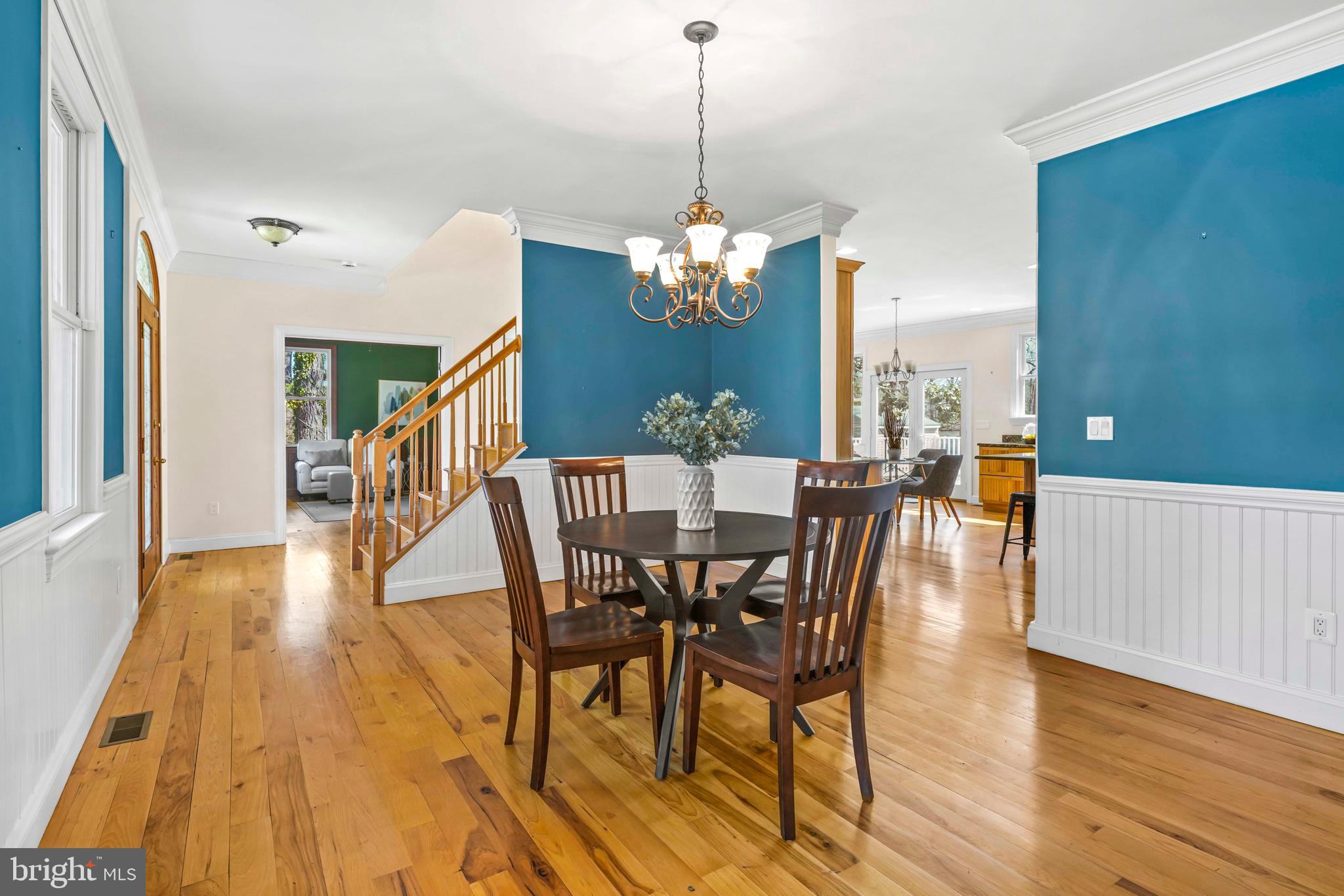 1109 Cherry Point Road West River, MD 20778 - Photo 17 of 65 Dining room