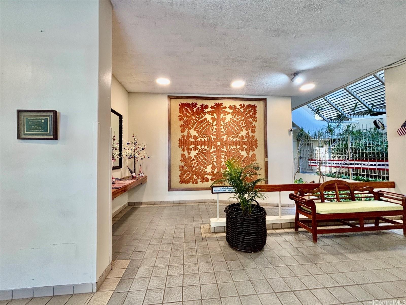469 Ena Road, Unit 3007 Honolulu, HI 96815 - Photo 16 of 21