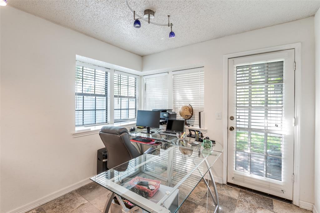 14813 Sopras Circle Addison, TX 75001 - Photo 15 of 31