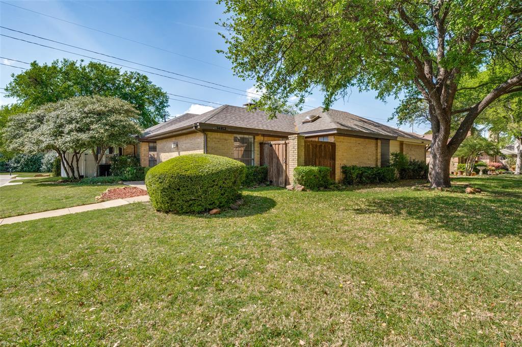14813 Sopras Circle Addison, TX 75001 - Photo 3 of 31