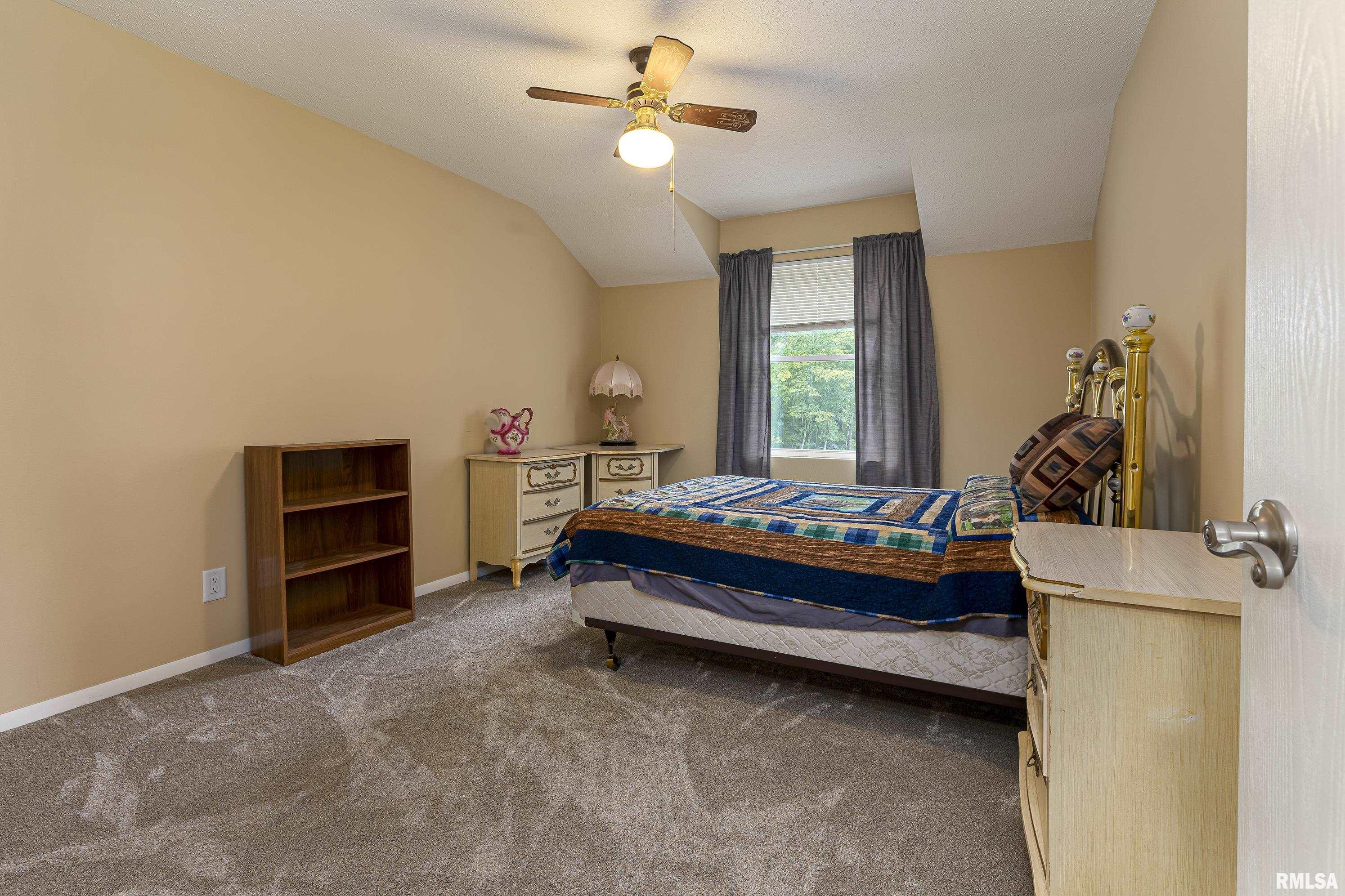 1327 Ritchey Drive Marion, IL 62959 - Photo 22 of 42 Gallery Image 22