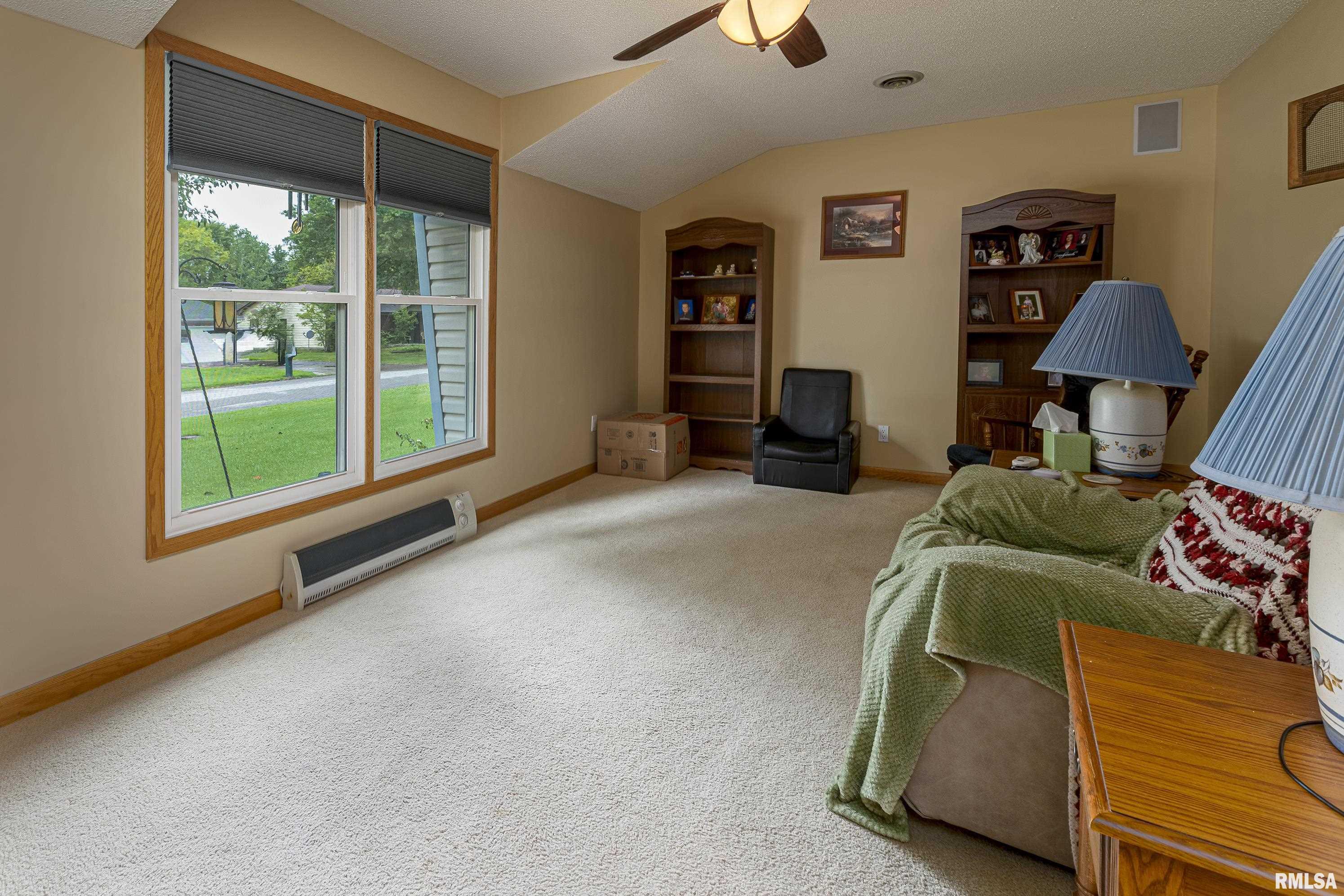1327 Ritchey Drive Marion, IL 62959 - Photo 8 of 42 Gallery Image 8